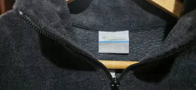 Chaleco Polar Negro Columbia sin manga - miniatura 5