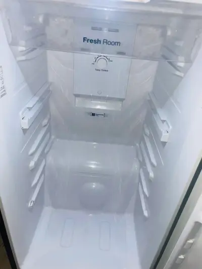 Refrigerador Samsung Inverter A+ en buen estado - miniatura 2