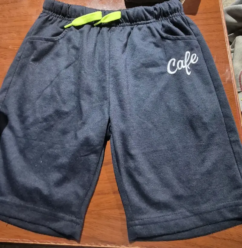 Shorts y pantalones de niño en varios colores - 2