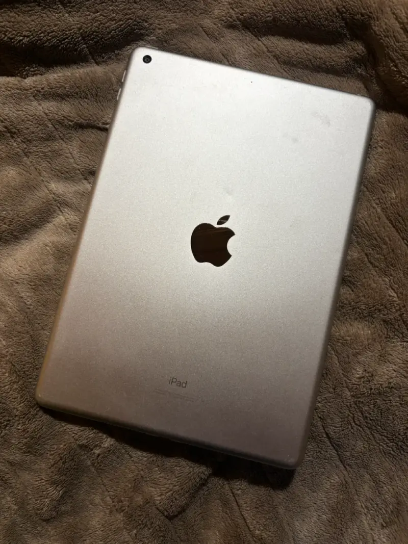iPad + Apple Pencil Original - 2