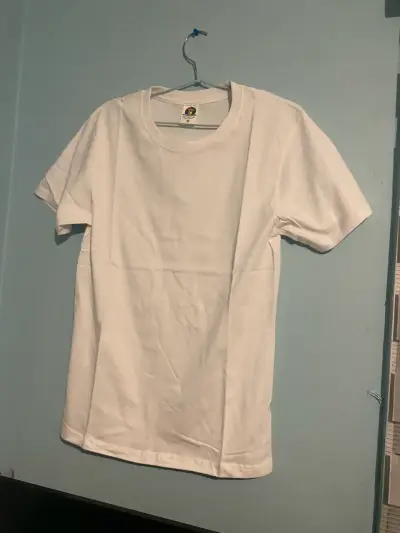 Poleras Blancas y Negras Talla S M y L - miniatura 1