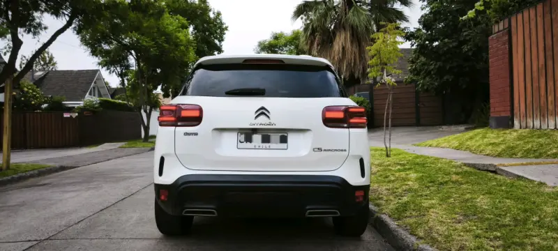 Citroën C5 Aircross SUV blanco en Excelente estado - 1