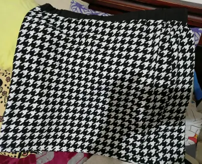 Falda Shein Curve estampado pata de gallo - miniatura 2