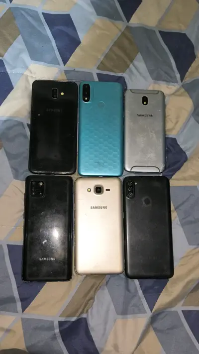 Celulares para repuesto - miniatura 1