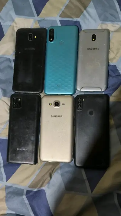 Celulares para repuesto - miniatura 2