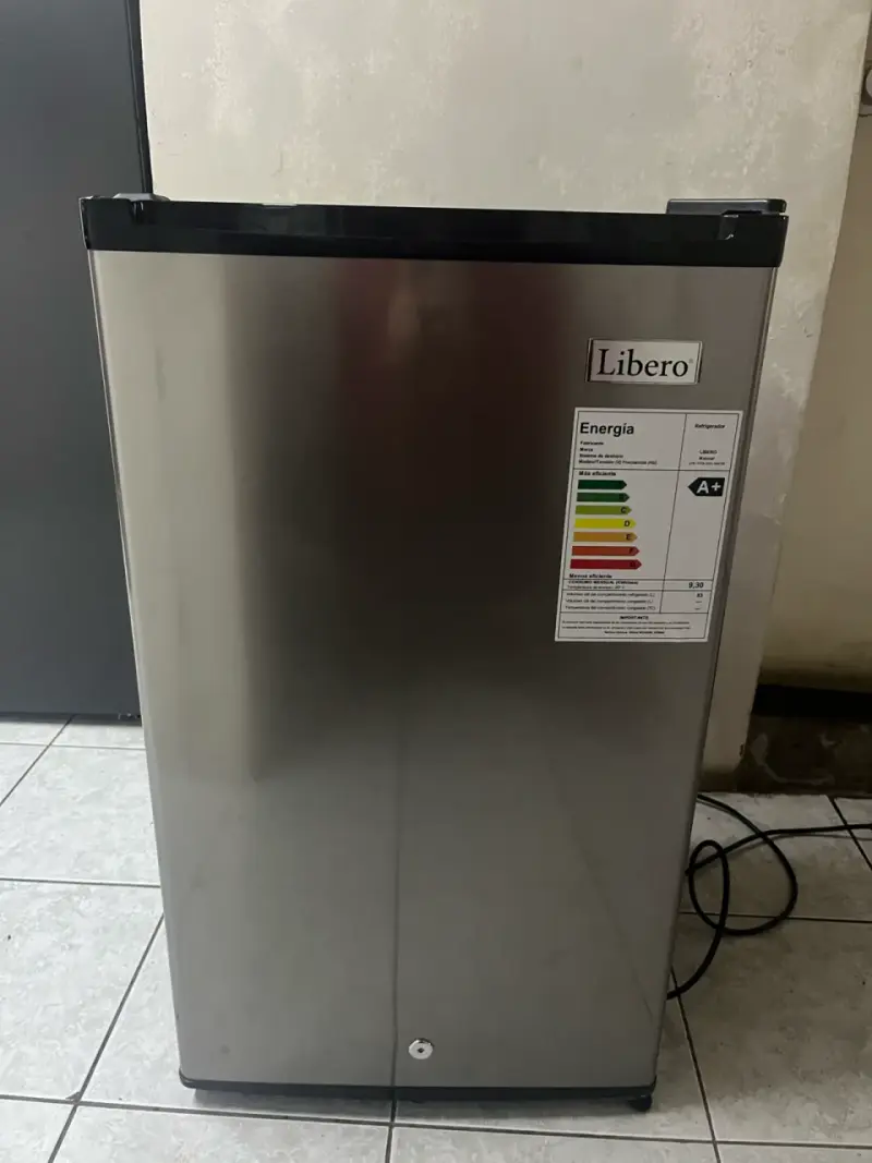 Frigobar 90L Libero - 1