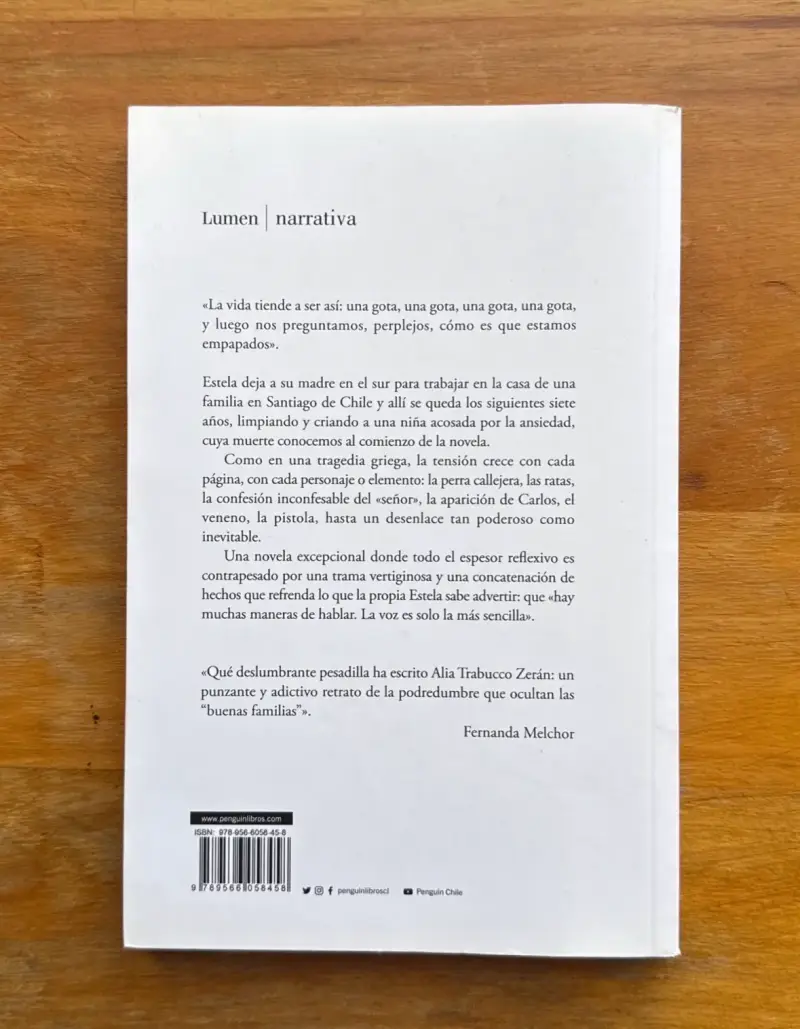 Libro 'Limpia' de Alia Trabucco Zerán - 2