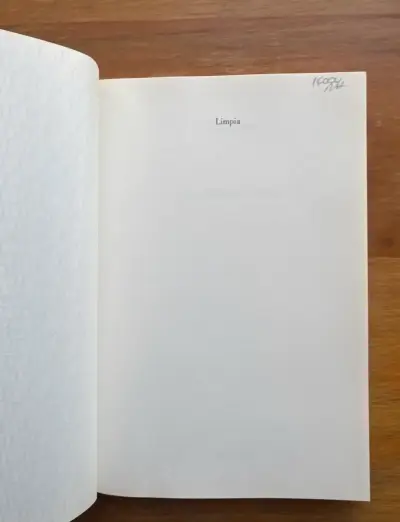Libro 'Limpia' de Alia Trabucco Zerán - miniatura 3