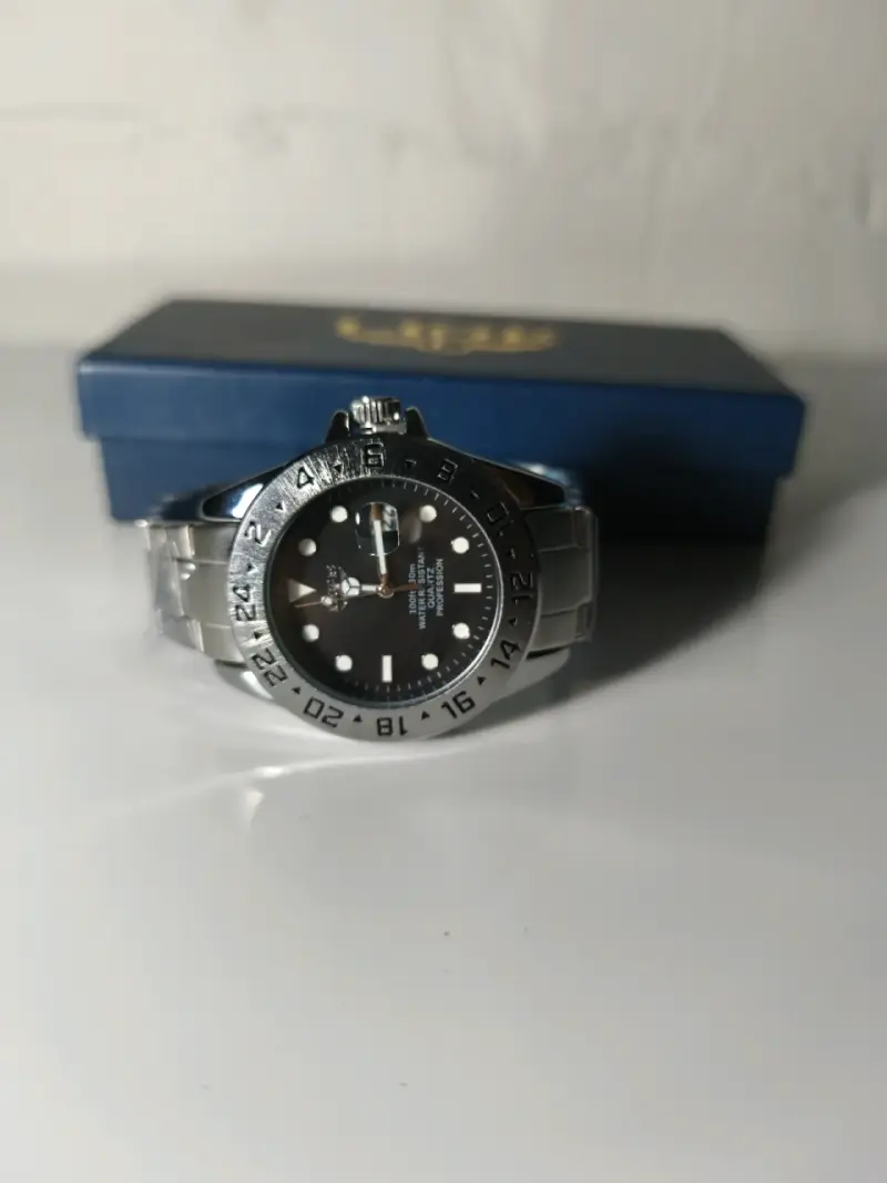 Reloj de Pulsera Acero Inoxidable Resistente Agu