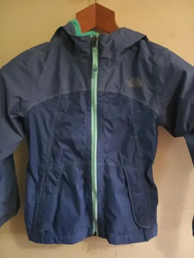 Chaqueta azul para niña The North Face - miniatura 1