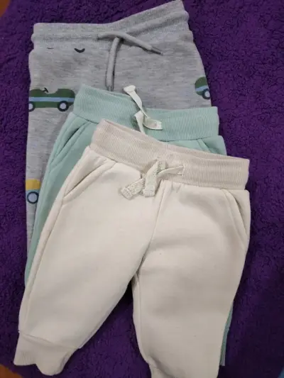 Lote de ropa para bebé con enteritos y conjuntos - miniatura 6