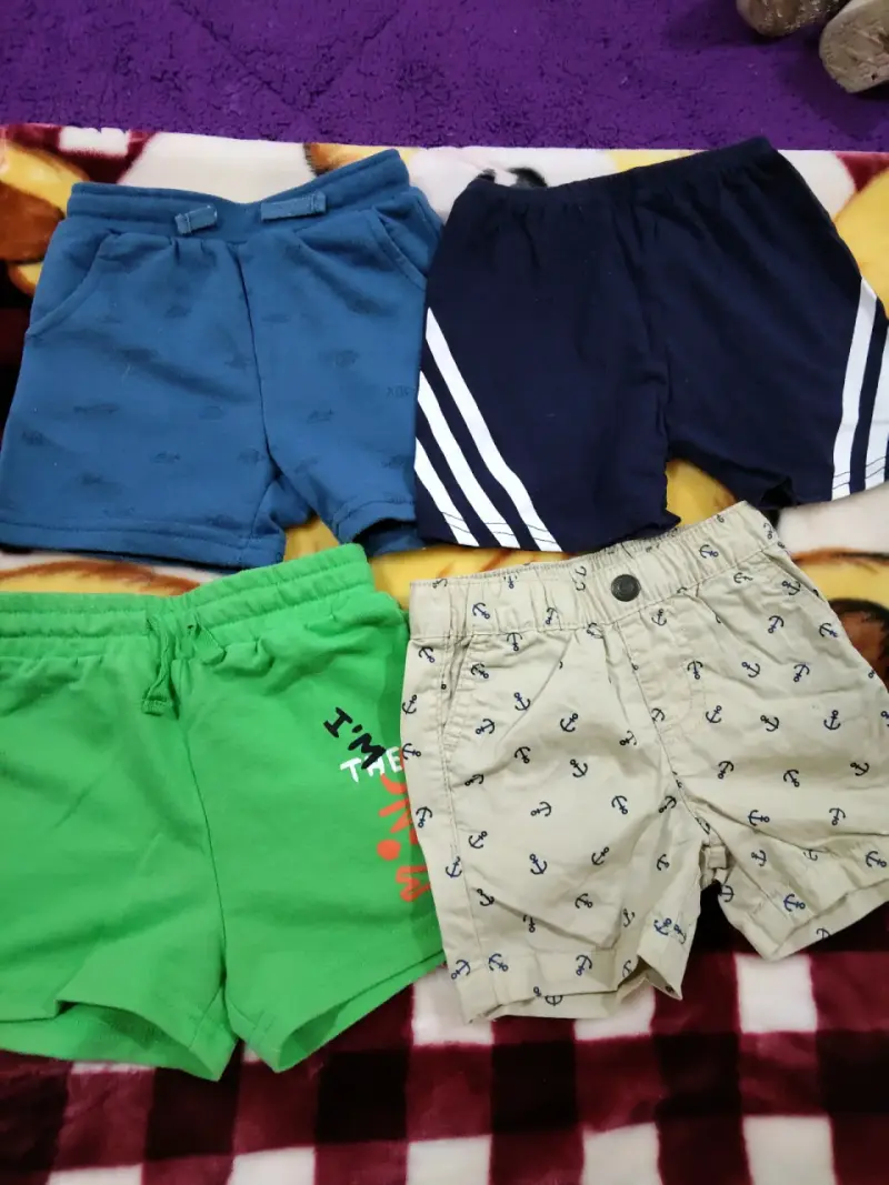 Lote de ropa infantil variada