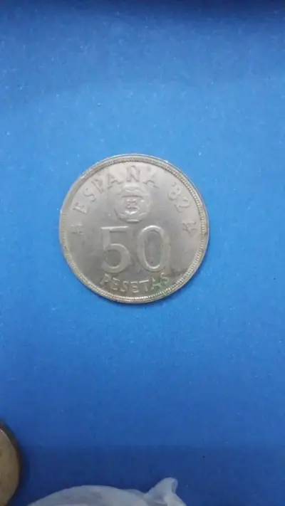 Moneda conmemorativa España 1982 50 pesetas - miniatura 3