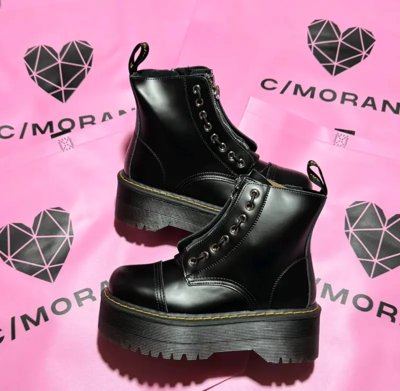 Botas negras de plataforma C/Moran