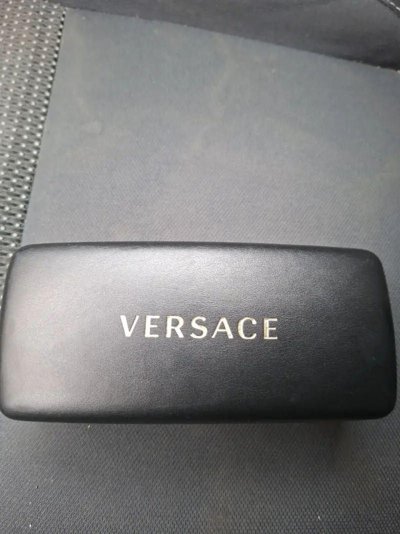 Gafas de sol Versace doradas con estuche original - 1