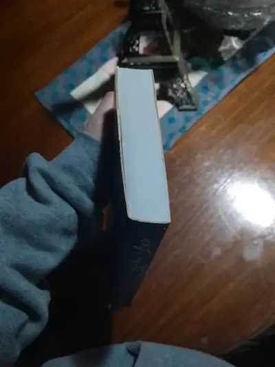 Libro 'Nosotros en la Luna' de Alice Kellen - miniatura 4