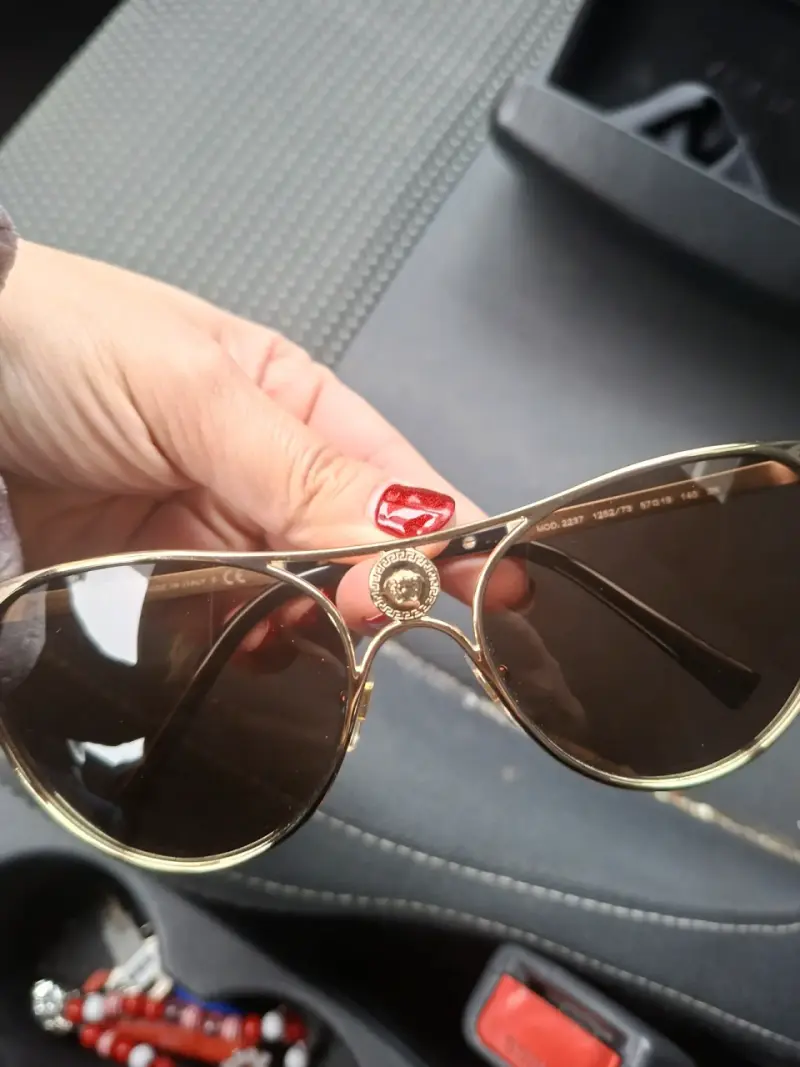 Gafas de sol Versace doradas con estuche original - 5