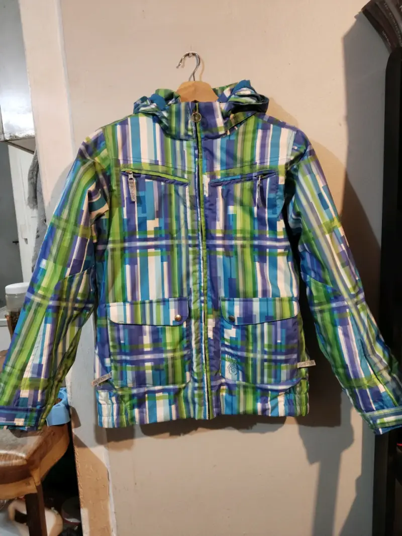 Chaqueta de esquí impermeable con capucha - 1