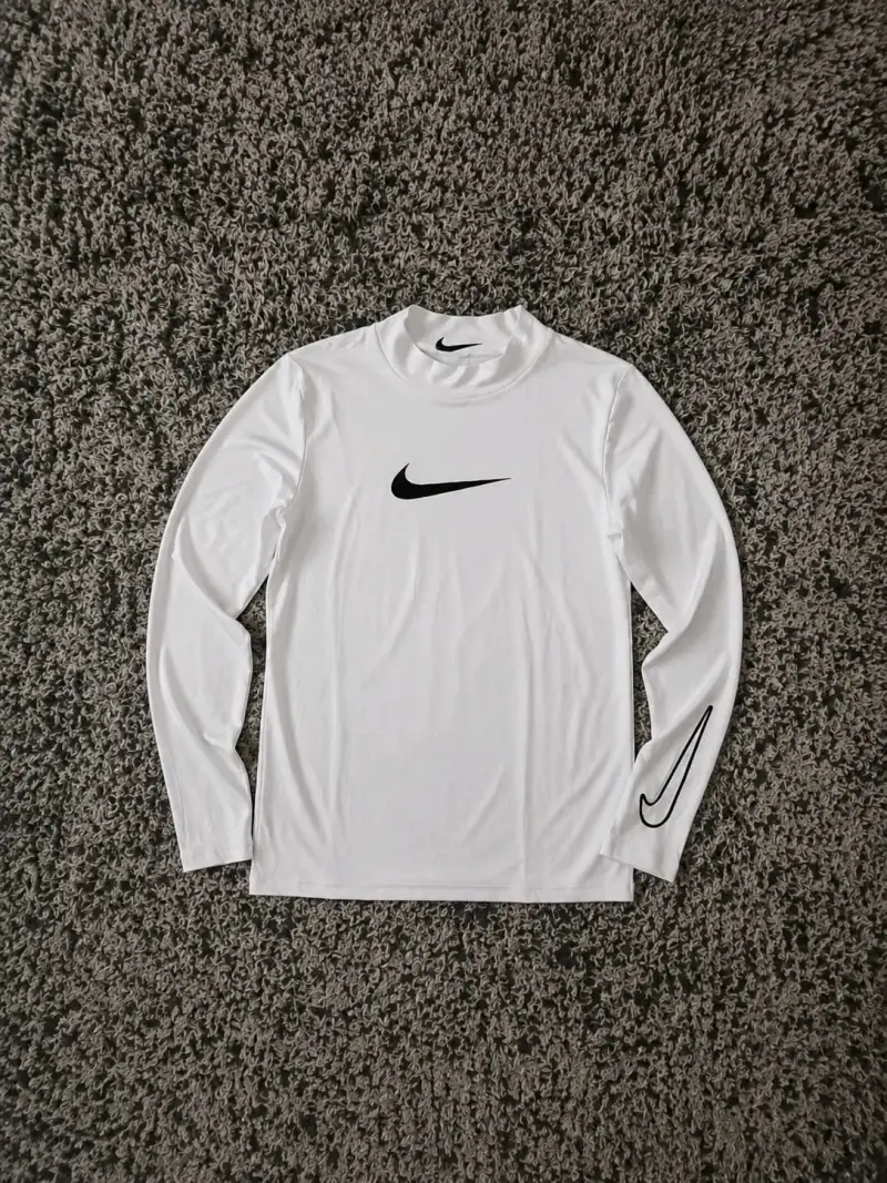 Polera deportiva blanca ALTERNATIVA
