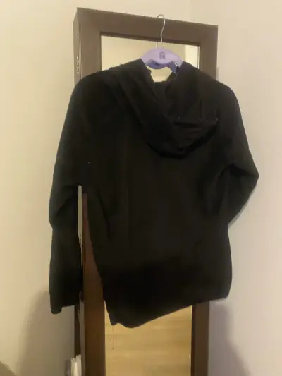 Chaqueta polar negra con capucha para mujer - miniatura 1