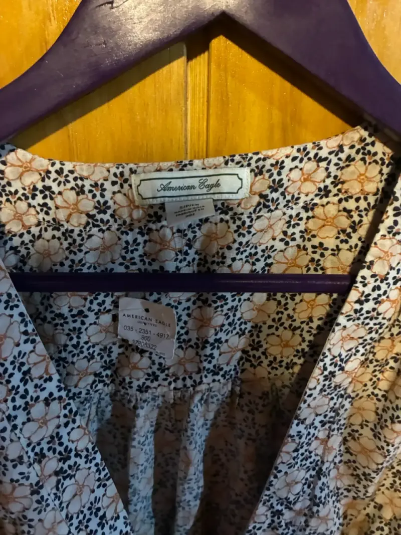 Blusa mujer American Eagle talla S - 2