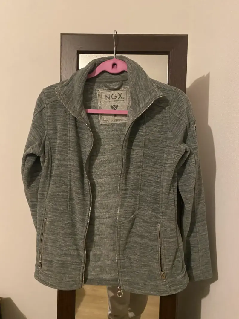 Chaqueta deportiva gris NGX para mujer - 1