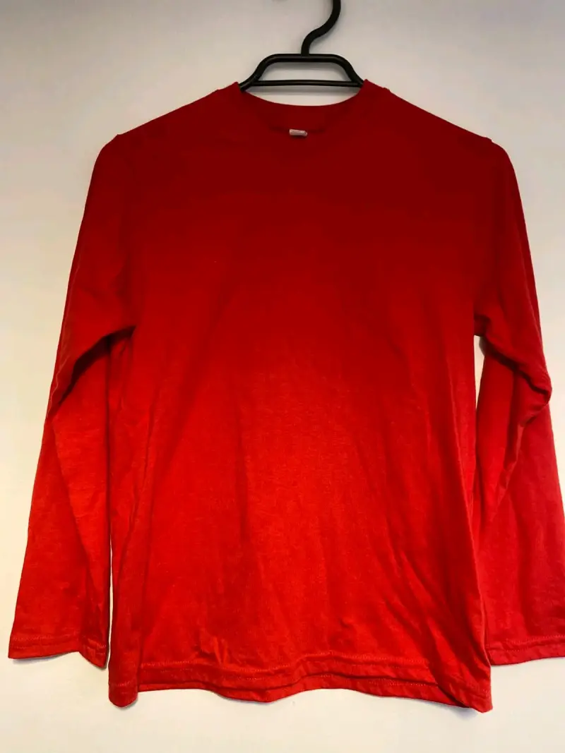 Polera manga larga roja unisex