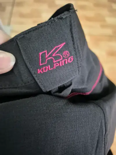 Pantalones de trekking Kolping negros con detalles rosados - miniatura 4