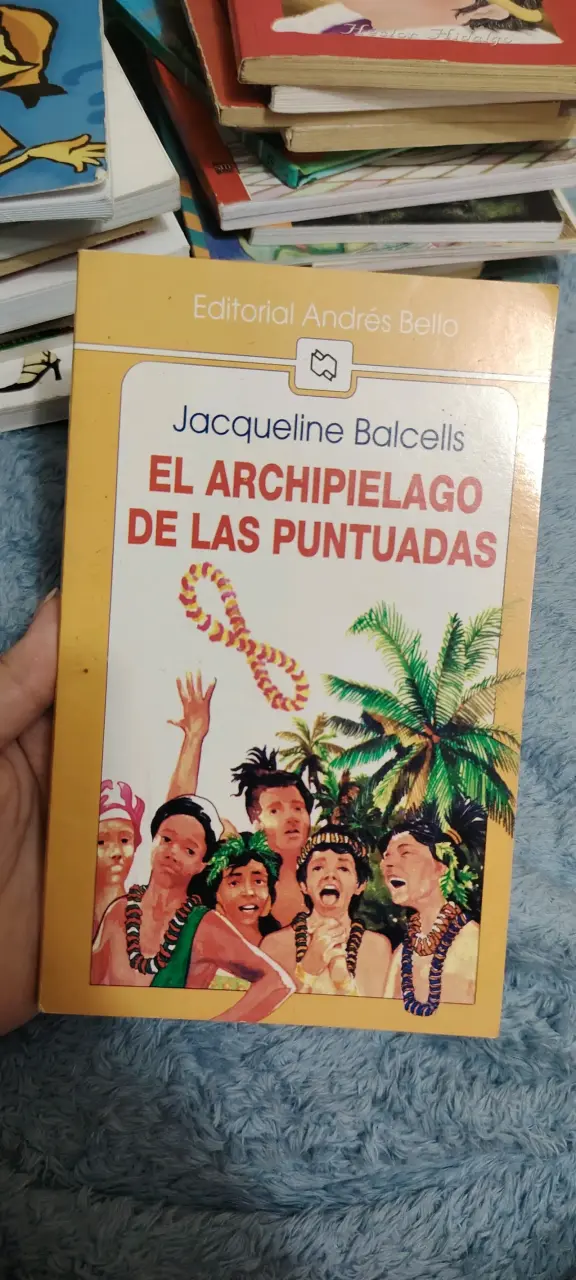 LIBRO El Archipiélago de las Puntudas - 1