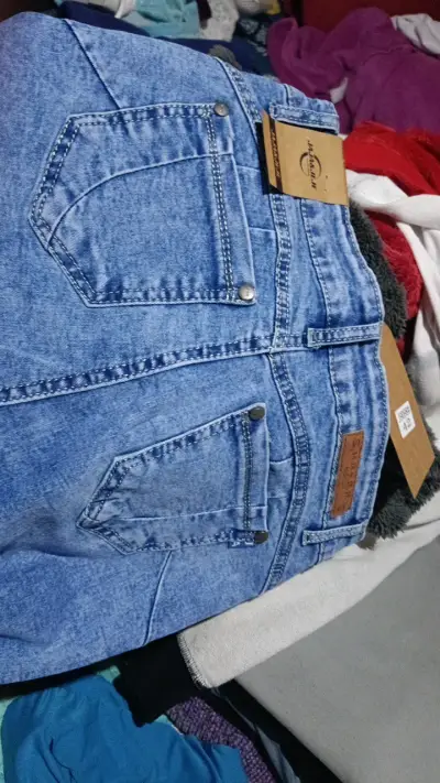 Jeans azul claro para mujer talla 42 - miniatura 6