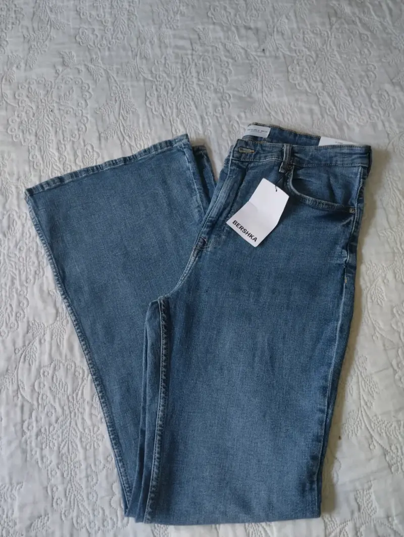 Jeans Flare BERSHKA - 2