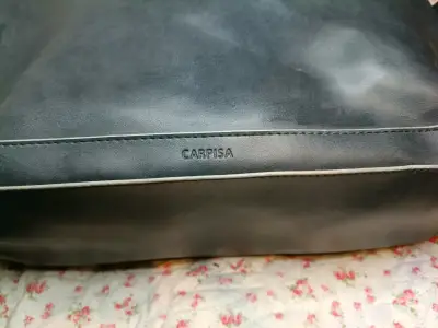 Bolso de mano negro elegante Carpisa - miniatura 3