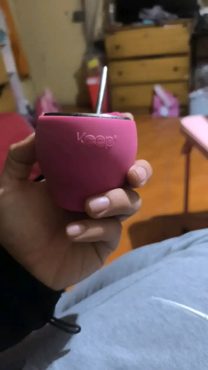 Mate de silicona Keep color rosa