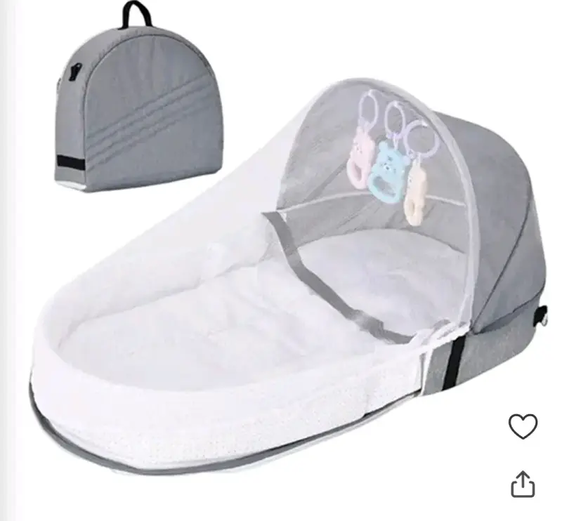 Cuna portátil para bebé con mosquitero y juguetes