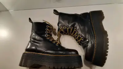 Botines plataforma alta C Morán  100 % cuero - miniatura 1