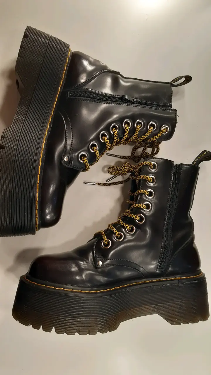 Botines plataforma alta C Morán  100 % cuero - 4