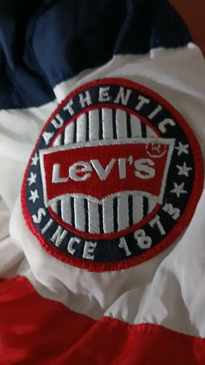 Chaqueta Levi's tricolor con logo - 2