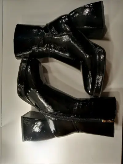 Botines de cuero negro C. Morán - miniatura 1