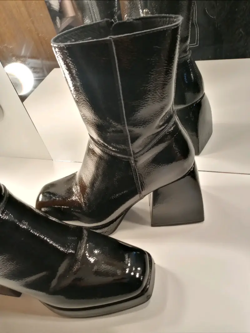 Botines de cuero negro C. Morán - 4