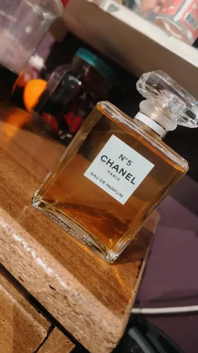 Perfume Chanel N°5 Eau de Parfum 100ml - miniatura 1