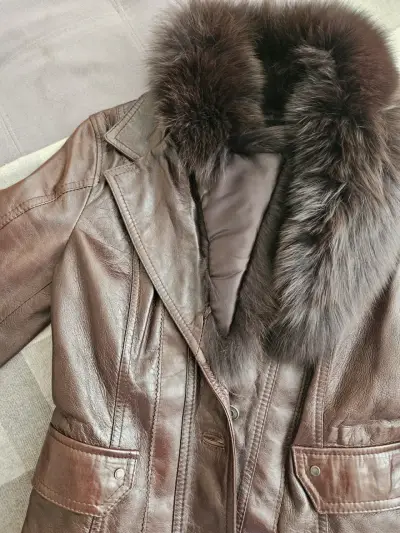 Chaqueta cuero marrón cuello piel desmontable - miniatura 3