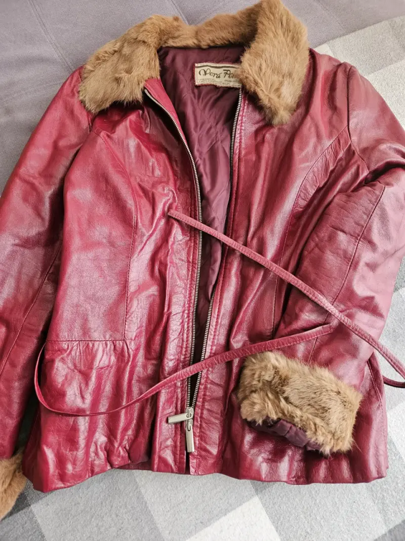 Chaqueta de cuero borgoña cuello de piel Vera Pell - 4