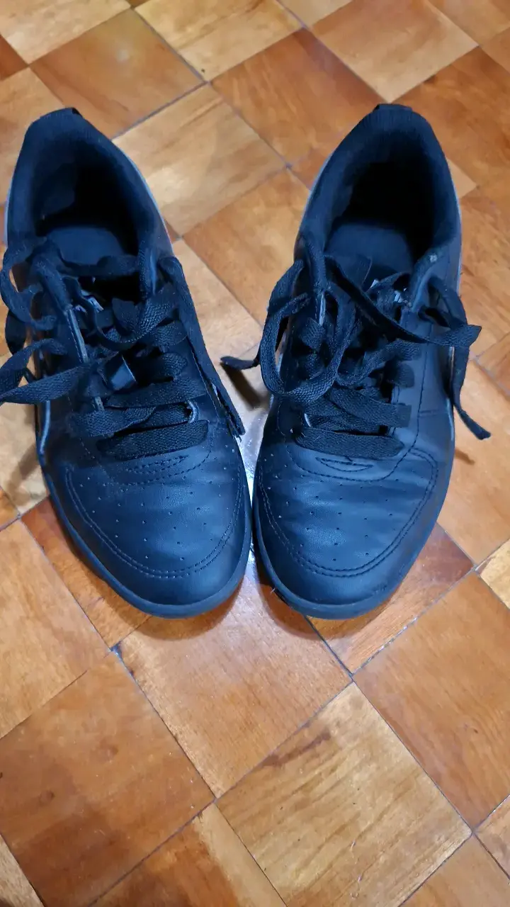 Zapatillas negras Puma para hombre en buen estado - 1