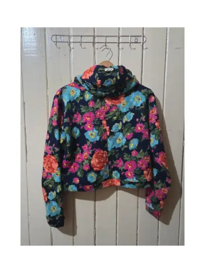 Polerón con capucha floral para mujer - miniatura 2