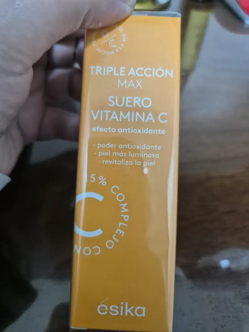 Set de Cuidado Facial ÉsiKa Triple Acción Max - 4