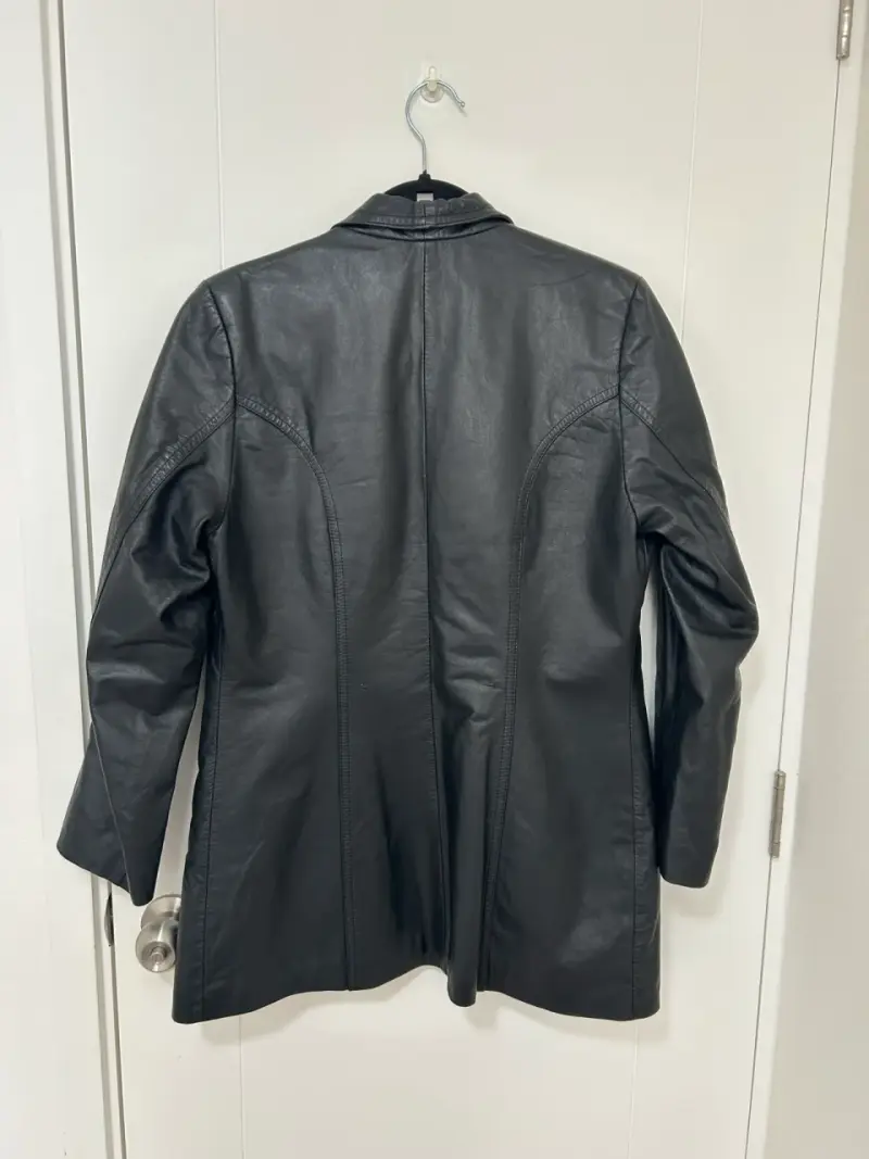 Chaqueta de cuero genuino negra para mujer - 2
