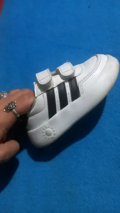 Zapatillas deportivas bebé Adidas blancas - miniatura 1