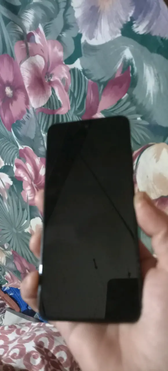 Smartphone Xiaomi Redmi 2201117TL 128GB Negro - 2