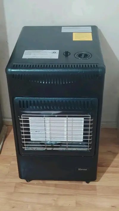 Estufa a gas Kendal con regulador - miniatura 1