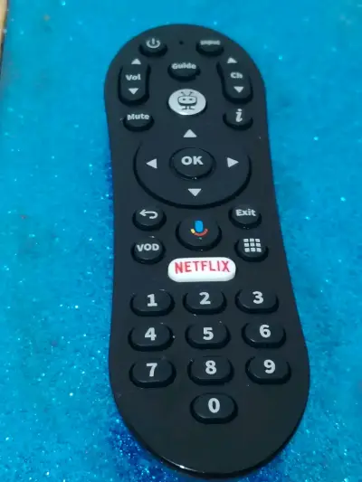 Control remoto universal con botón Netflix - miniatura 6